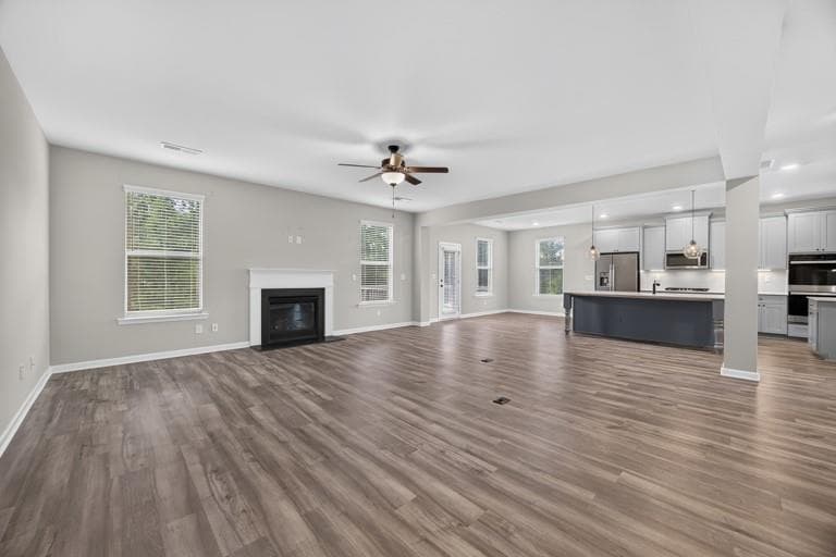 5 bedroom, 5 bathroom, 3,712 sq ft single family residence for sale at 161 Donovan Avenue, Locust Grove, GA 30248 — photo 10