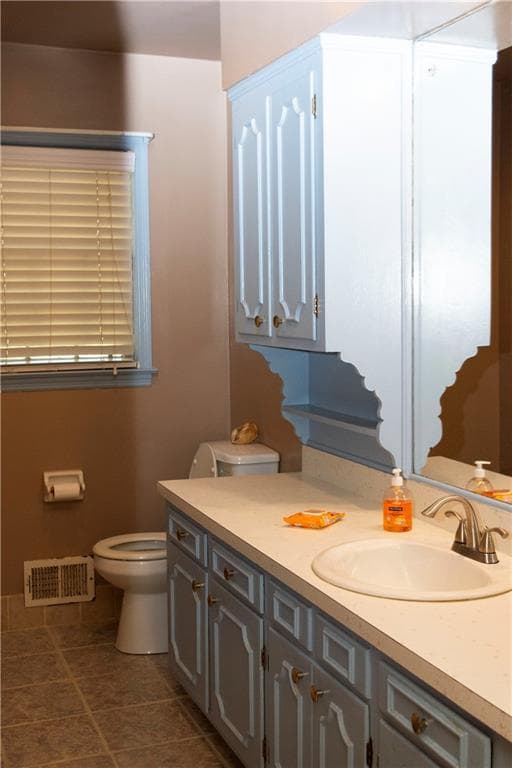 3 bedroom, 3 bathroom, 1,348 sq ft single family residence under contract at 2719 Waleska Way, East Point, GA 30344 — photo 6
