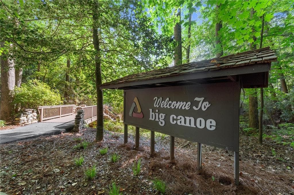 3 bedroom, 2 bathroom, 1,665 sq ft single family residence for sale at 11 Bluebell Circle, Big Canoe, GA 30143 — photo 2