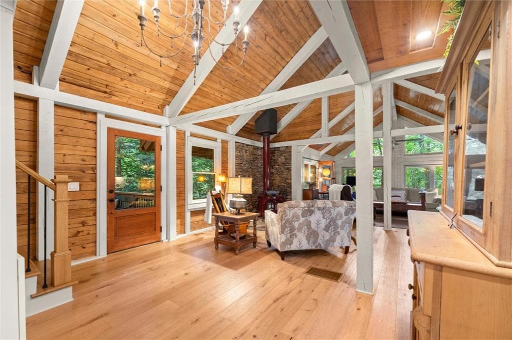 3 bedroom, 2 bathroom, 1,665 sq ft single family residence for sale at 11 Bluebell Circle, Big Canoe, GA 30143 — photo 3