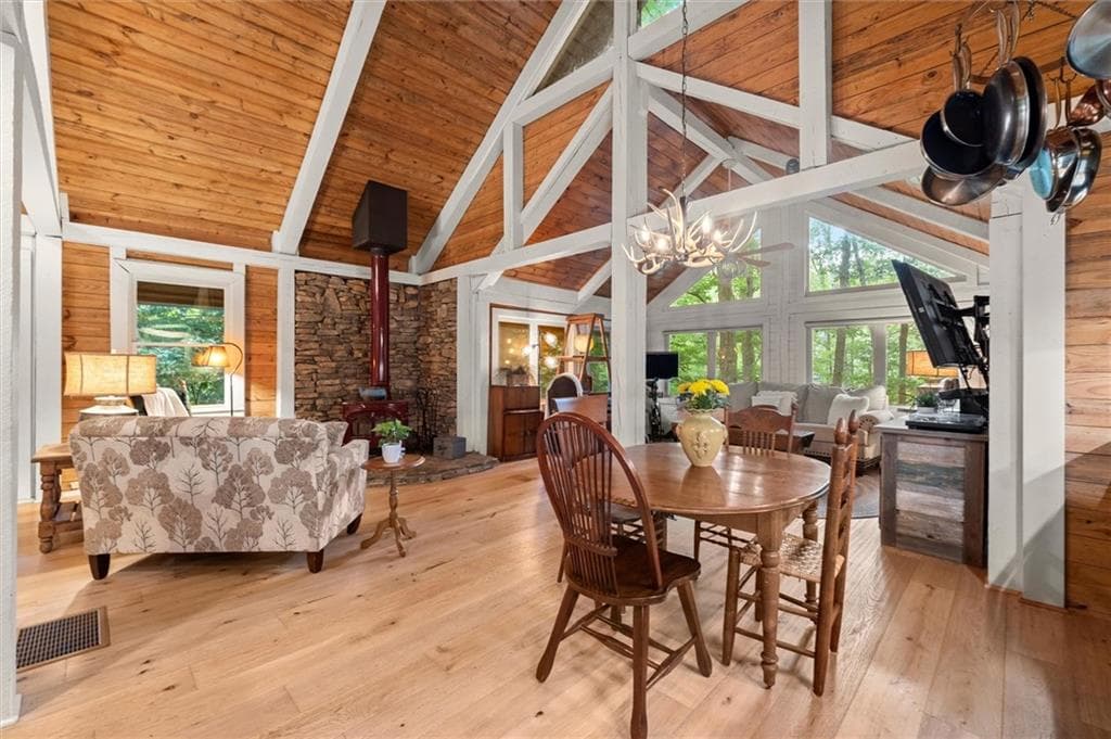 3 bedroom, 2 bathroom, 1,665 sq ft single family residence for sale at 11 Bluebell Circle, Big Canoe, GA 30143 — photo 9