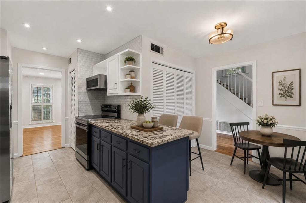 3 bedroom, 3 bathroom, 1,675 sq ft townhouse for sale at 2920 Lavista Way, Decatur, GA 30033 — photo 10