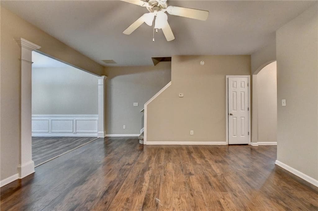 2 bedroom, 3 bathroom, 1,696 sq ft townhouse for sale at 2152 Executive Drive, Duluth, GA 30096 — photo 10