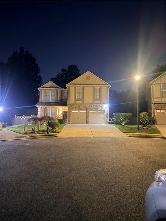 4 bedroom, 3 bathroom, 2,269 sq ft single family residence for rent at 2118 Newbury Oaks Drive, Lawrenceville, GA 30044 for $2,500 a month — photo 2