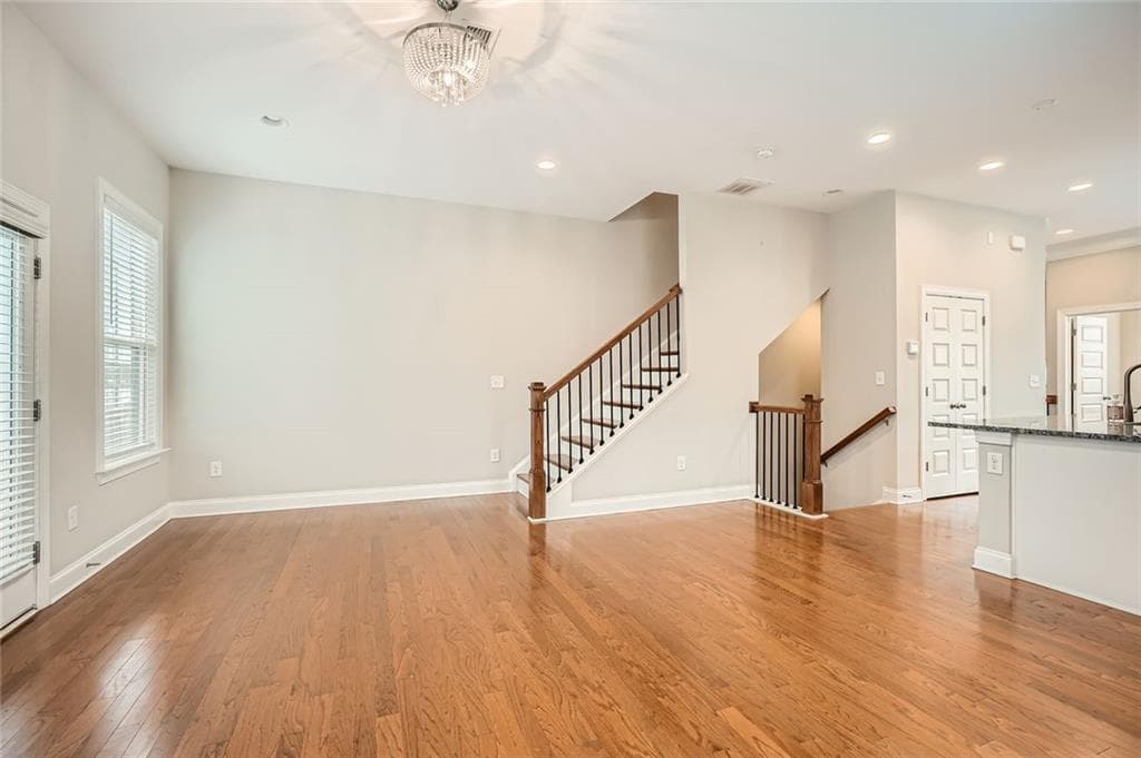 3 bedroom, 4 bathroom, 1,600 sq ft townhouse for sale at 1780 Morningtide Lane, Atlanta, GA 30324 — photo 7