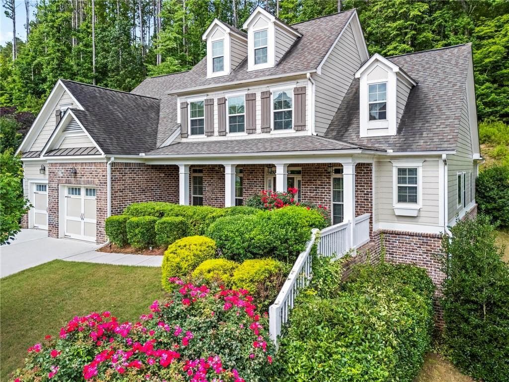 5 bedroom, 3 bathroom, 2,822 sq ft single family residence for sale at 183 Lullwater Lane, Dallas, GA 30132 — photo 1 of 40