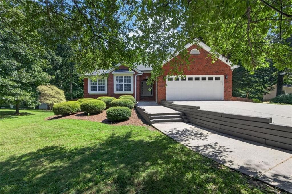 4 bedroom, 3 bathroom, 3,052 sq ft single family residence for sale at 785 Courthouse Road, Temple, GA 30179