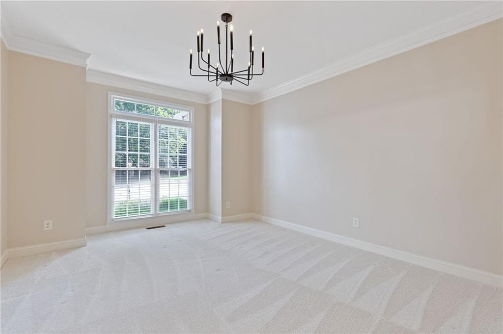 6 bedroom, 5 bathroom, 4,922 sq ft single family residence under contract at 5503 Kingsley Manor, Cumming, GA 30041 — photo 6