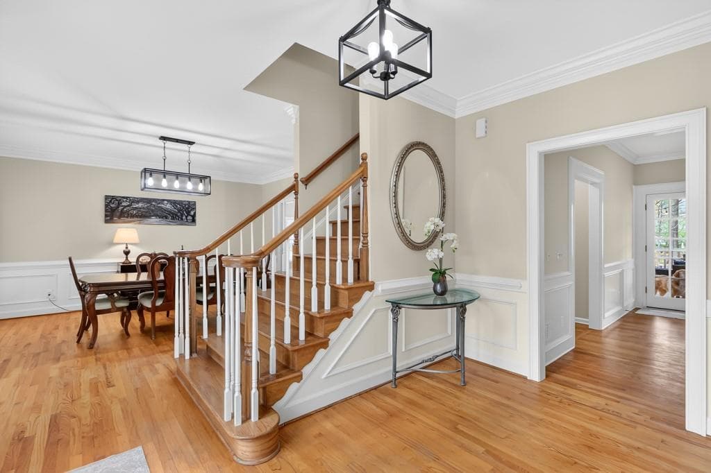 4 bedroom, 3 bathroom, 3,360 sq ft single family residence for sale at 353 Battle Woods Trail, Marietta, GA 30064 — photo 3