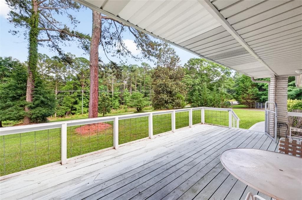 5 bedroom, 3 bathroom, 2,621 sq ft single family residence under contract at 1981 Lee Peters Road, Loganville, GA 30052 — photo 6