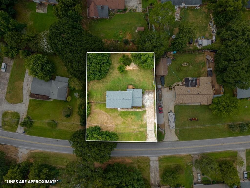 4 bedroom, 3 bathroom, 2,307 sq ft single family residence for sale at 1773 Old Salem Road, Conyers, GA 30013 — photo 4