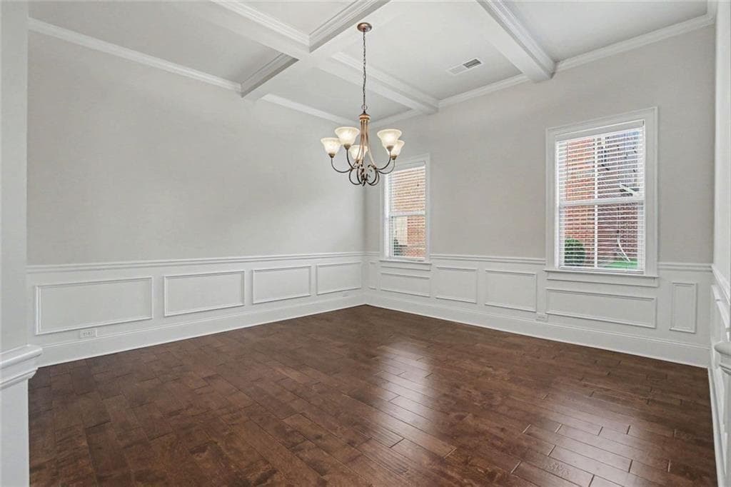 6 bedroom, 4 bathroom, 5,996 sq ft single family residence under contract at 801 Carnegie Court, Locust Grove, GA 30248 — photo 2