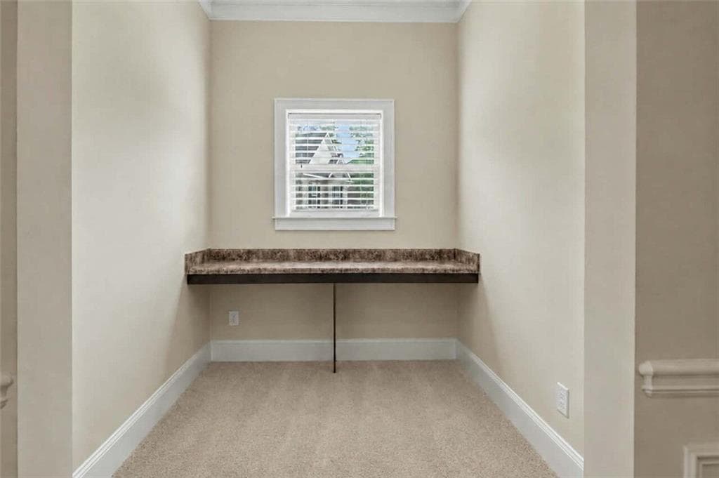 6 bedroom, 4 bathroom, 5,996 sq ft single family residence under contract at 801 Carnegie Court, Locust Grove, GA 30248 — photo 8