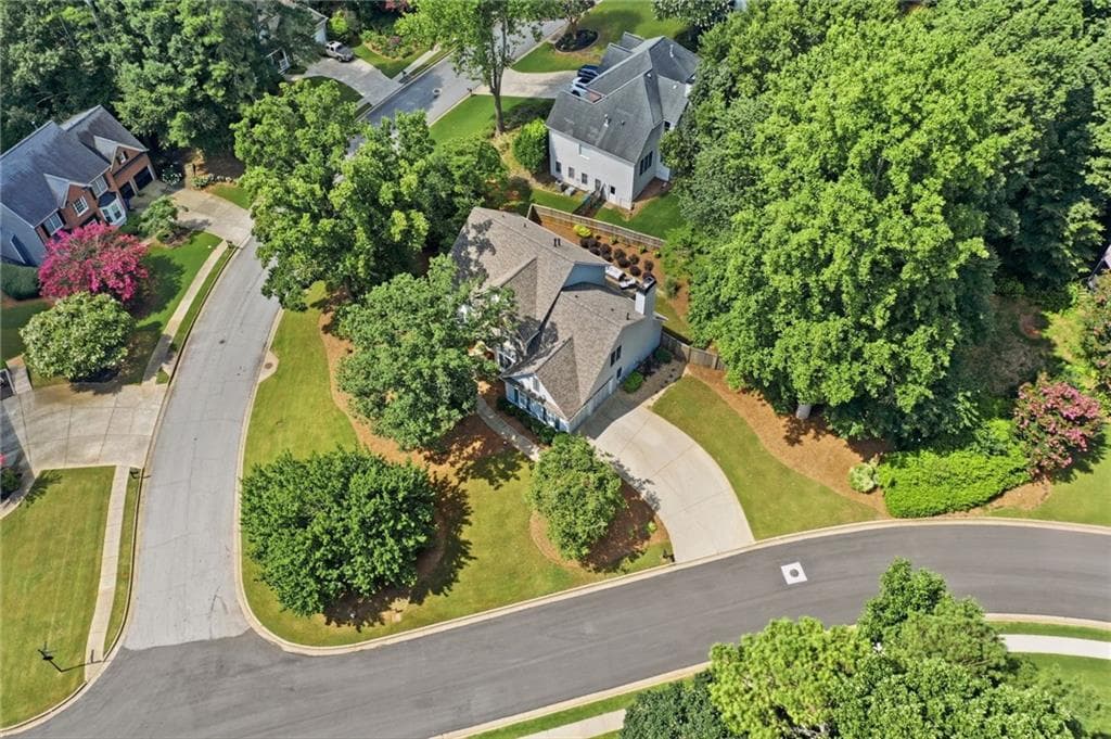 4 bedroom, 3 bathroom, 2,467 sq ft single family residence for sale at 940 River Cove Drive, Dacula, GA 30019 — photo 3