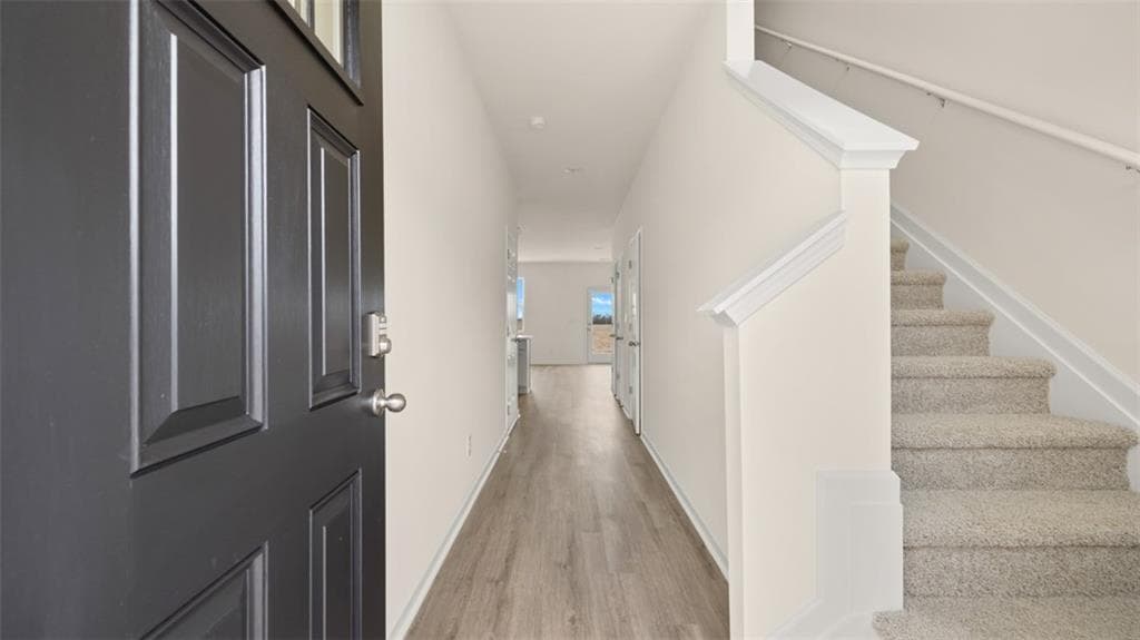 3 bedroom, 3 bathroom, 1,425 sq ft townhouse under contract at 206 Kenmore Circle, Perry, GA 31069 — photo 2