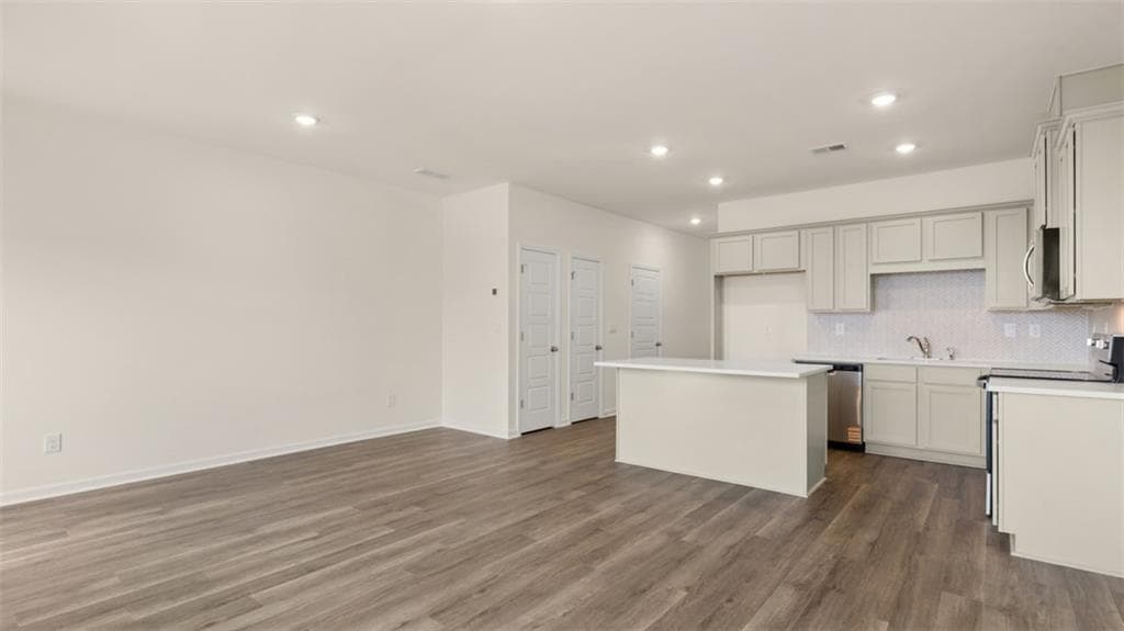 3 bedroom, 3 bathroom, 1,425 sq ft townhouse under contract at 206 Kenmore Circle, Perry, GA 31069 — photo 10