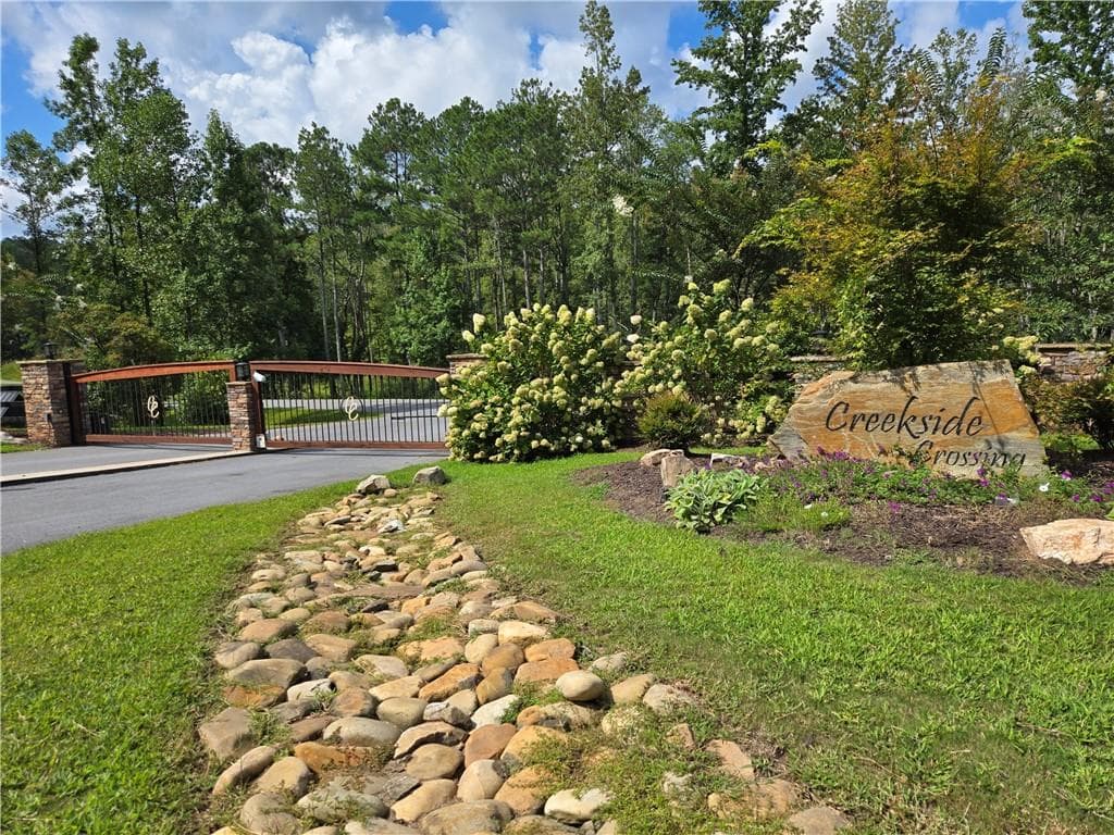 unimproved land for sale at 0 Vista Creek Drive, Talking Rock, GA 30175 — photo 1 of 25