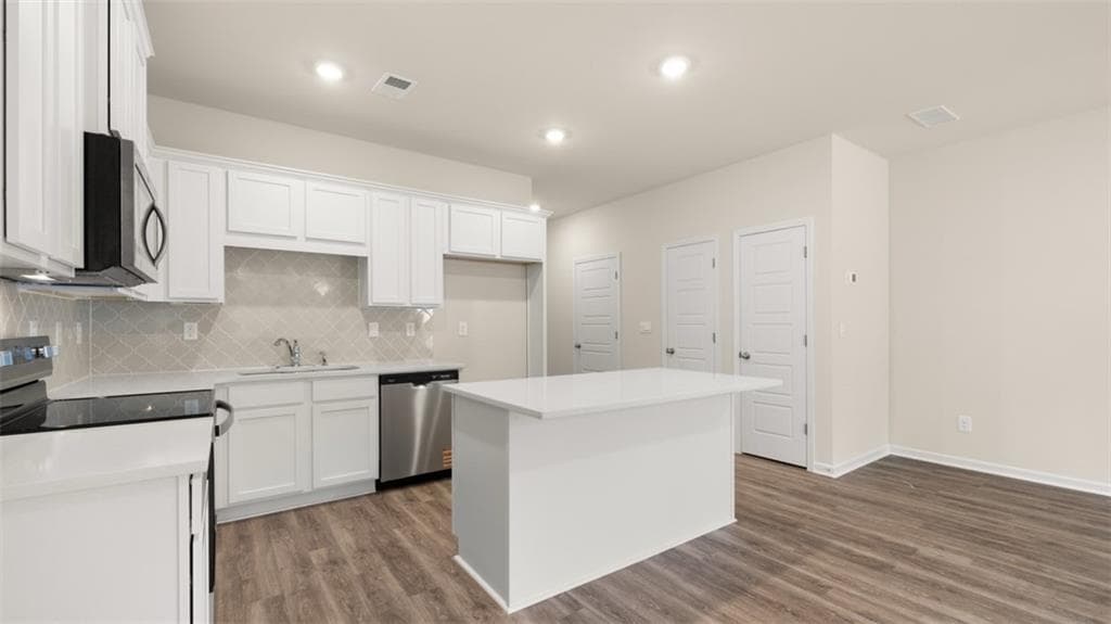 3 bedroom, 3 bathroom, 1,425 sq ft townhouse for sale at 208 Kenmore Circle, Perry, GA 31069 — photo 9