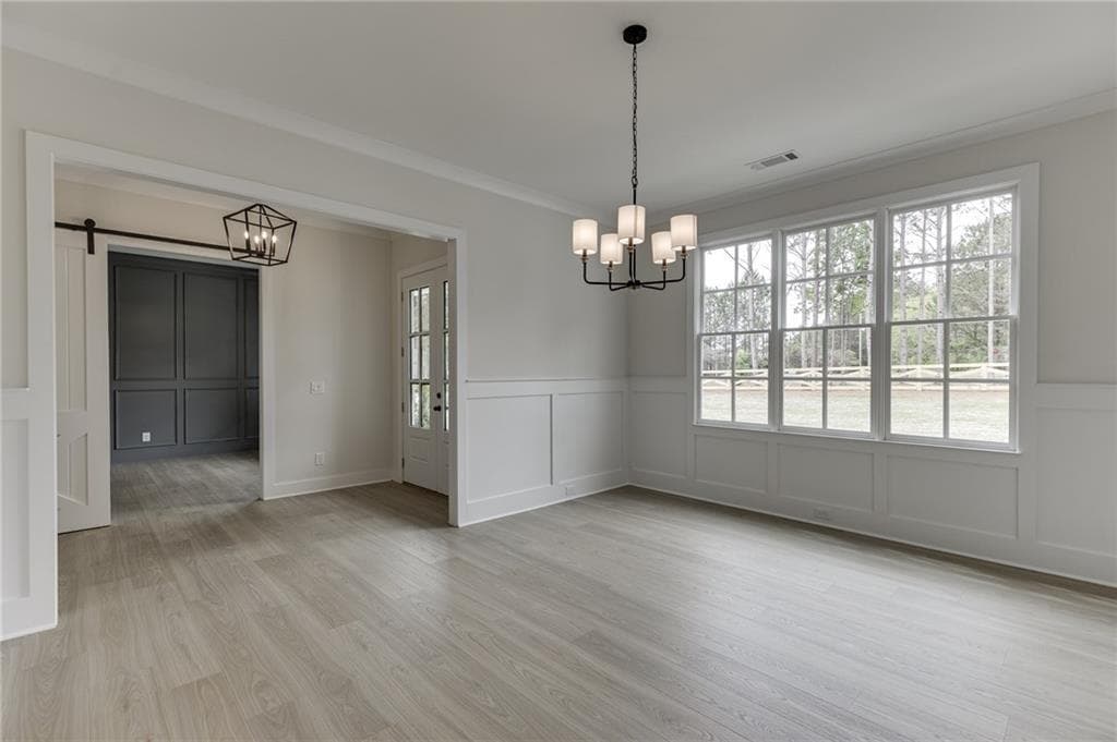 4 bedroom, 4 bathroom, 3,976 sq ft single family residence for sale at 5430 Settingdown Road, Cumming, GA 30041 — photo 9