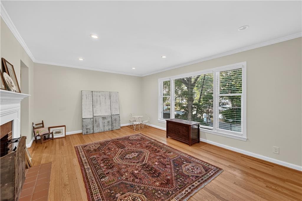 4 bedroom, 3 bathroom, 2,050 sq ft single family residence for sale at 1821 Fernwood Road, Atlanta, GA 30318 — photo 5