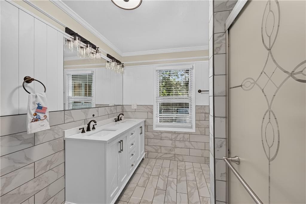 4 bedroom, 3 bathroom, 2,050 sq ft single family residence for sale at 1821 Fernwood Road, Atlanta, GA 30318 — photo 7