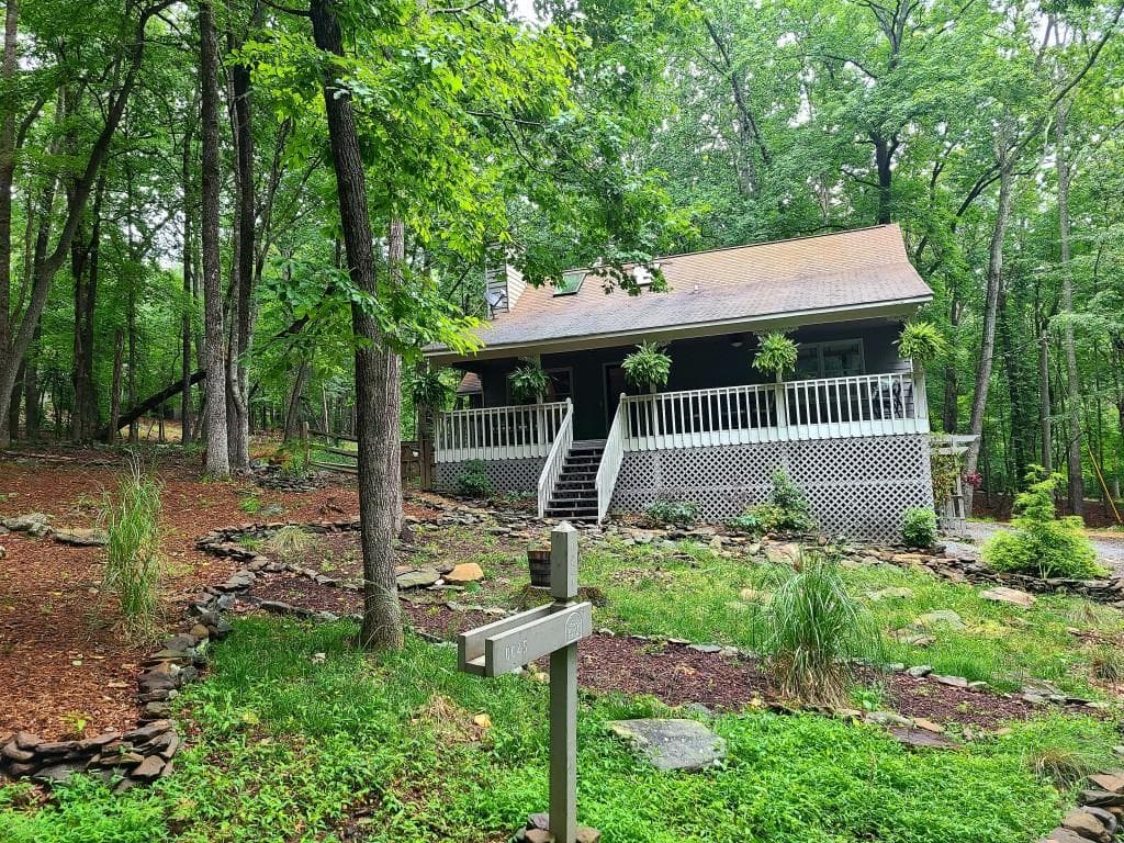 2 bedroom, 2 bathroom, 1,620 sq ft single family residence for rent at 120 Rocky Stream Court, Jasper, GA 30143 for $2,195 a month — photo 6