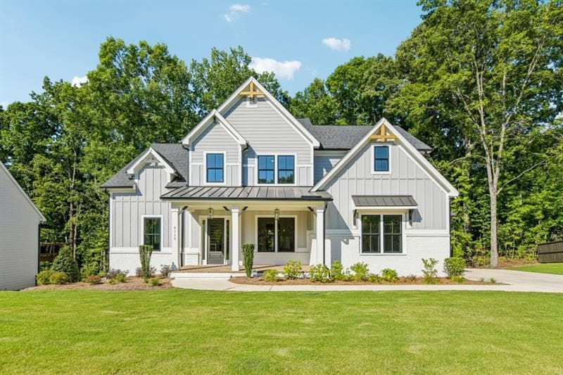5 bedroom, 5 bathroom, 3,600 sq ft single family residence for sale at 9110 Greenway Court, Gainesville, GA 30506