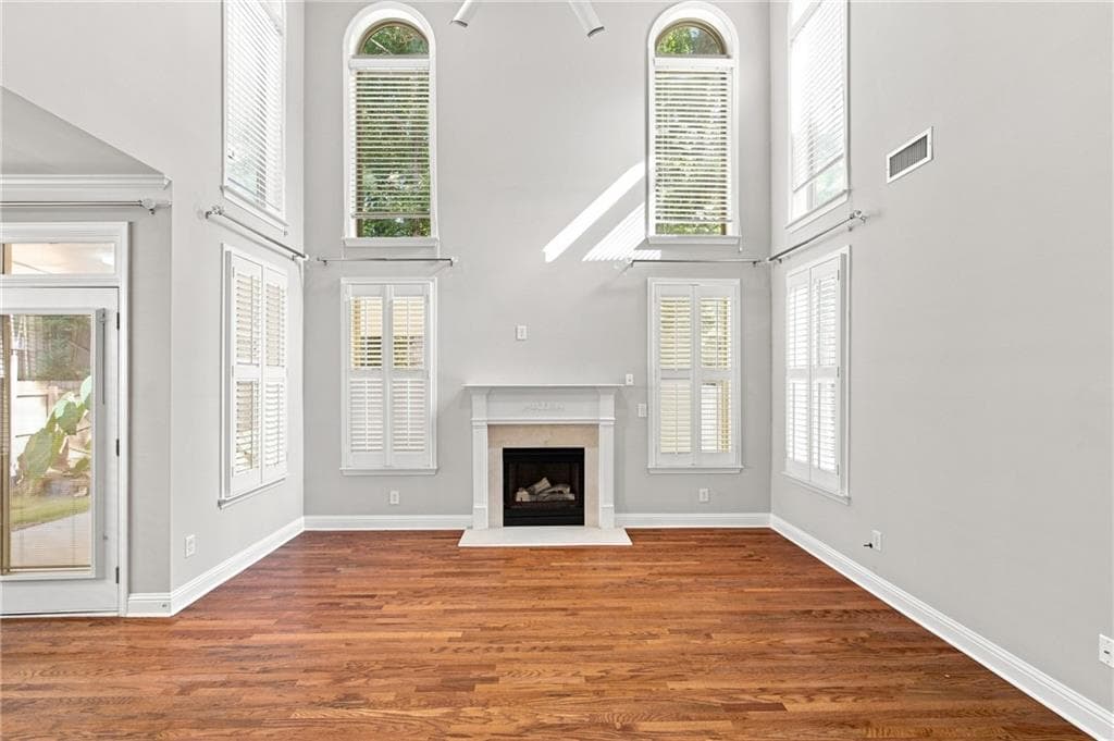 4 bedroom, 3 bathroom, 2,904 sq ft single family residence for rent at 3135 Carrick Road, Cumming, GA 30040 for $2,995 a month — photo 9