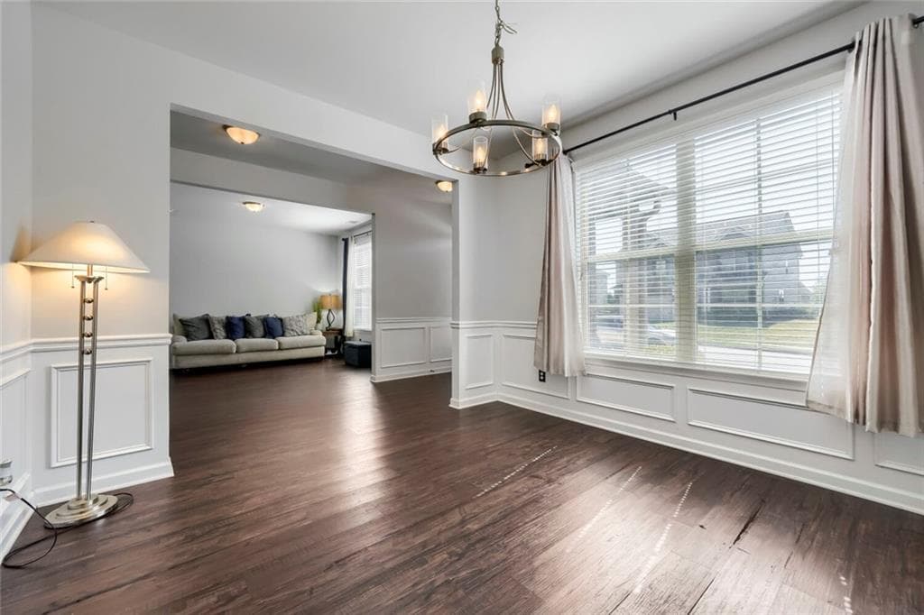 5 bedroom, 4 bathroom, 3,736 sq ft single family residence for sale at 445 Piedmont Circle, Covington, GA 30016 — photo 5