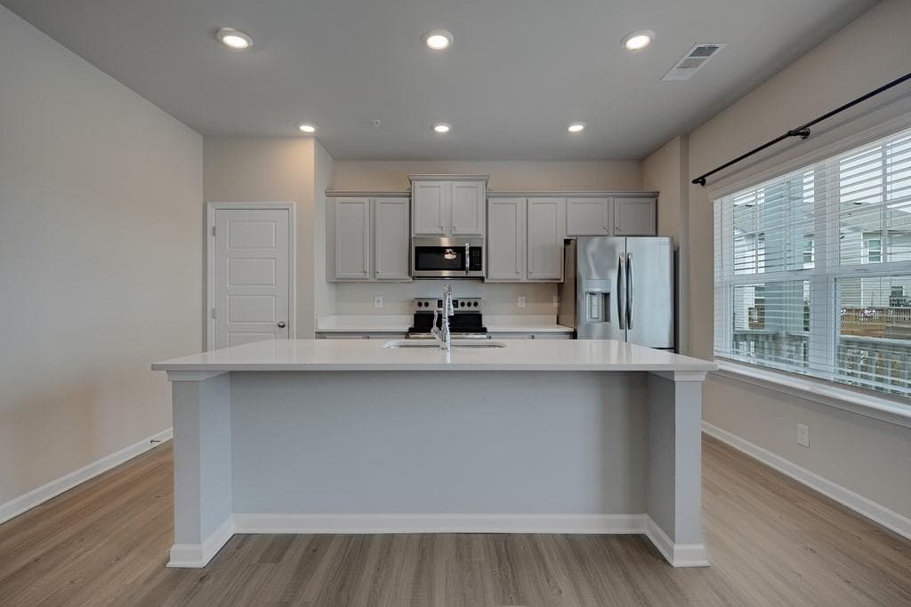 3 bedroom, 3 bathroom, 1,792 sq ft townhouse for sale at 2113 Wesson Court, Kennesaw, GA 30144 — photo 7