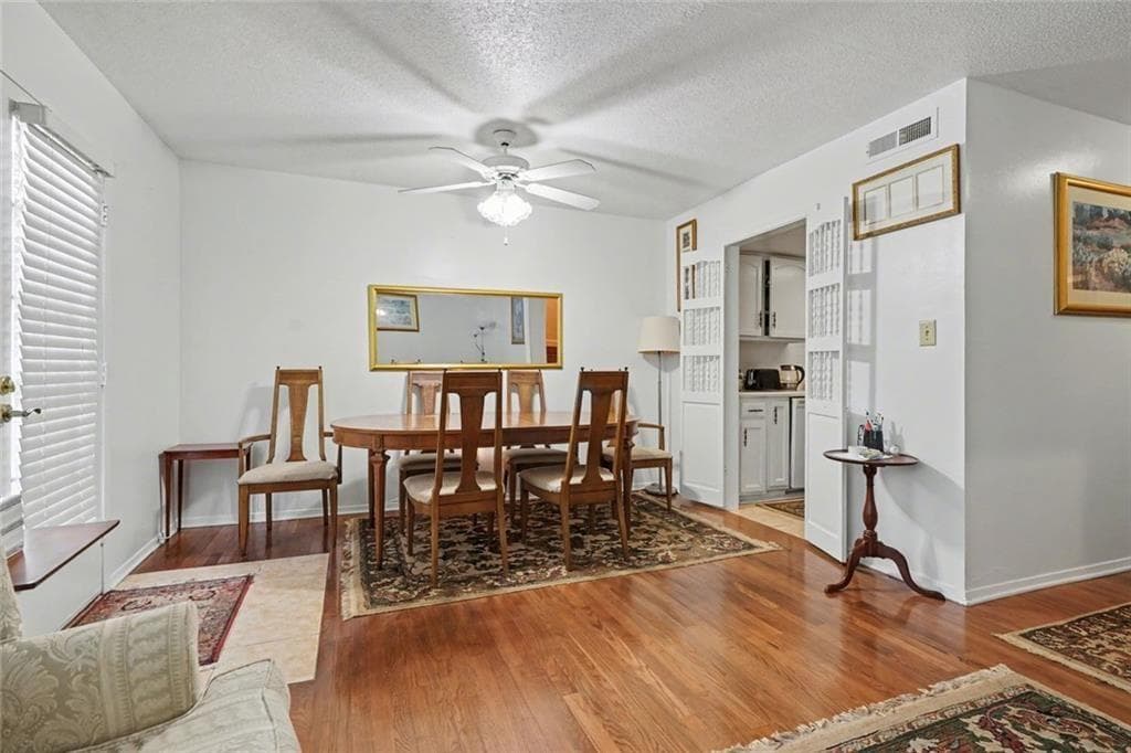 3 bedroom, 3 bathroom, 1,408 sq ft townhouse for sale at 697 Garden Walk Drive, Stone Mountain, GA 30083 — photo 7