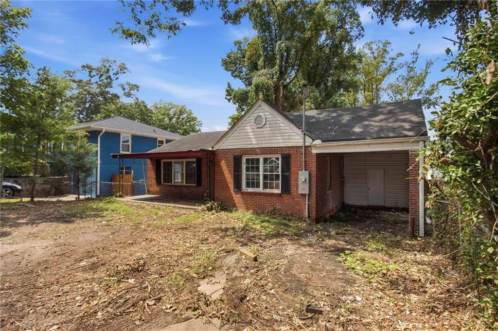 2 bedroom, 1 bathroom, 1,085 sq ft single family residence for sale at 1437 Bouldercrest Road, Atlanta, GA 30316 — photo 3