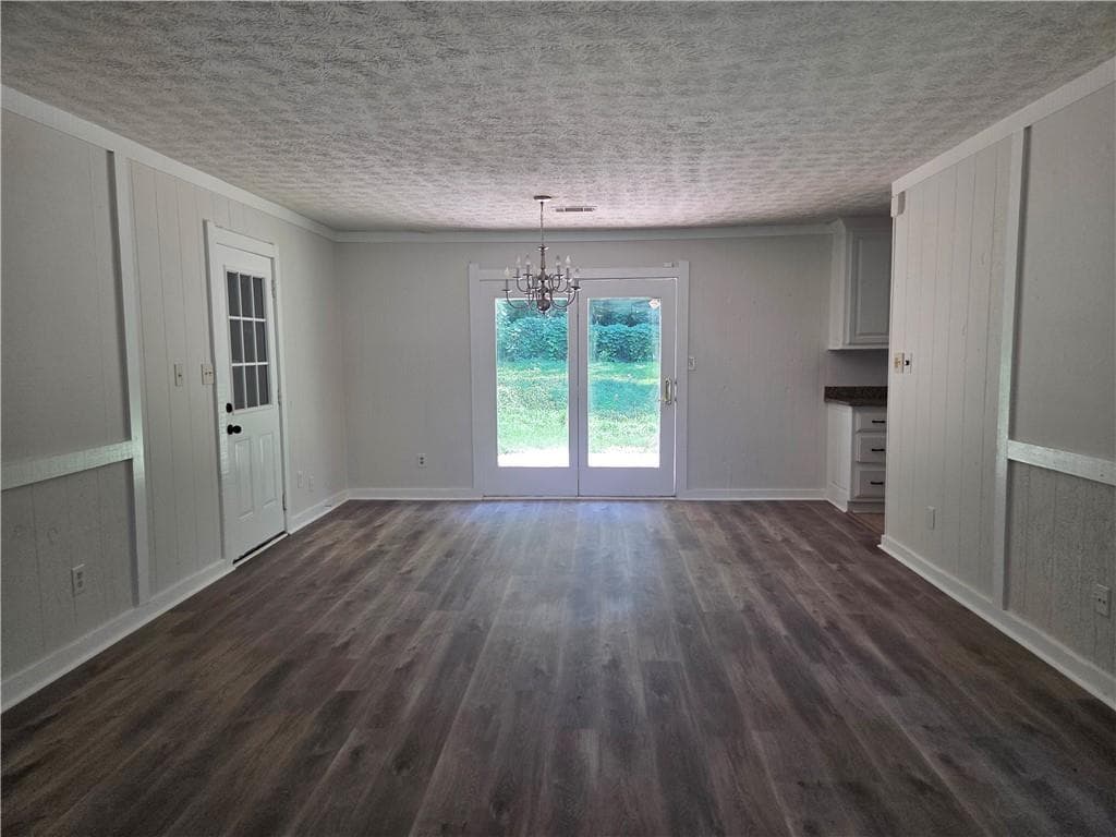 3 bedroom, 2 bathroom, 1,380 sq ft single family residence for sale at 4158 Mountain Glen Trace, Snellville, GA 30039 — photo 4