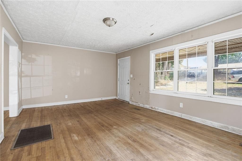 2 bedroom, 1 bathroom, 1,085 sq ft single family residence for sale at 1437 Bouldercrest Road, Atlanta, GA 30316 — photo 9