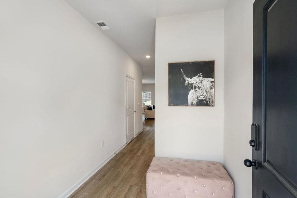 3 bedroom, 3 bathroom, 1,383 sq ft townhouse for sale at 295 Regent Park, Hoschton, GA 30548 — photo 8