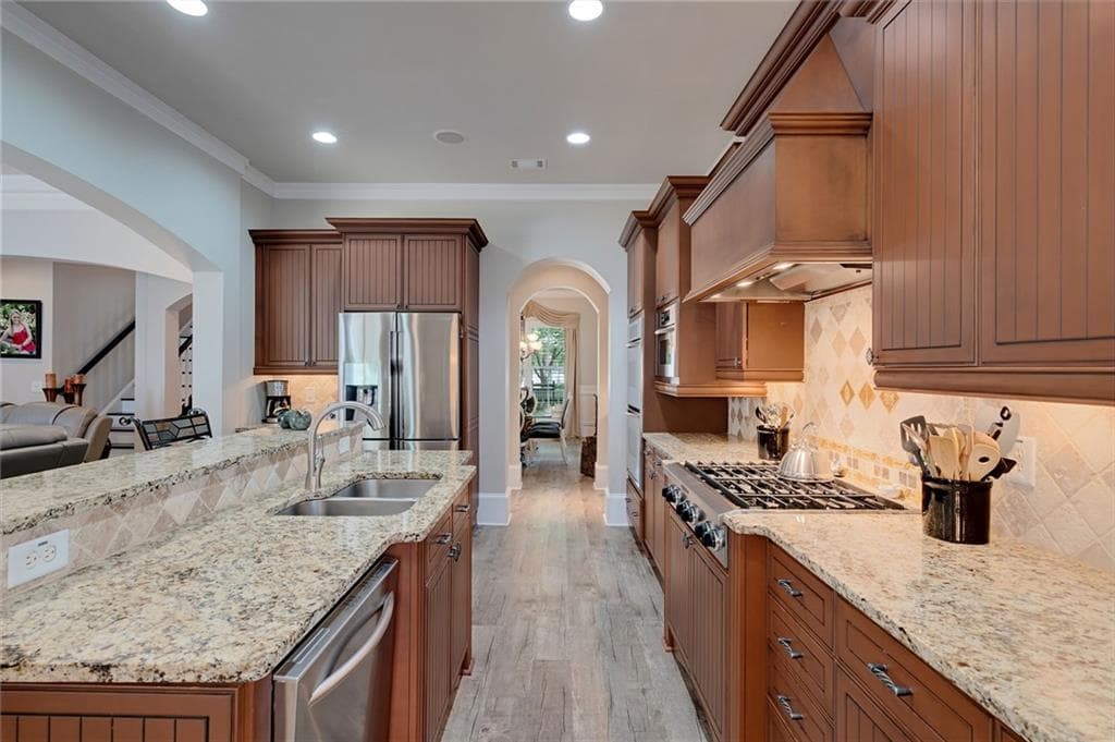 5 bedroom, 5 bathroom, 4,076 sq ft single family residence for sale at 300 Horseshoe Bend, Statham, GA 30666 — photo 9