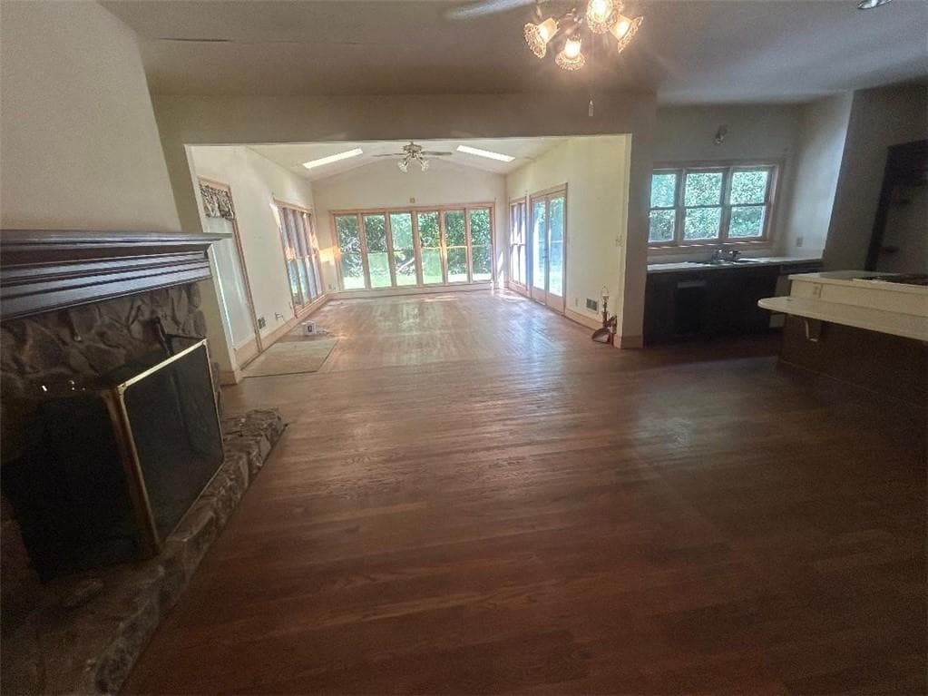 5 bedroom, 5 bathroom, 6,000 sq ft single family residence for sale at 3719 Fairburn Road, South Fulton, GA 30331 — photo 4