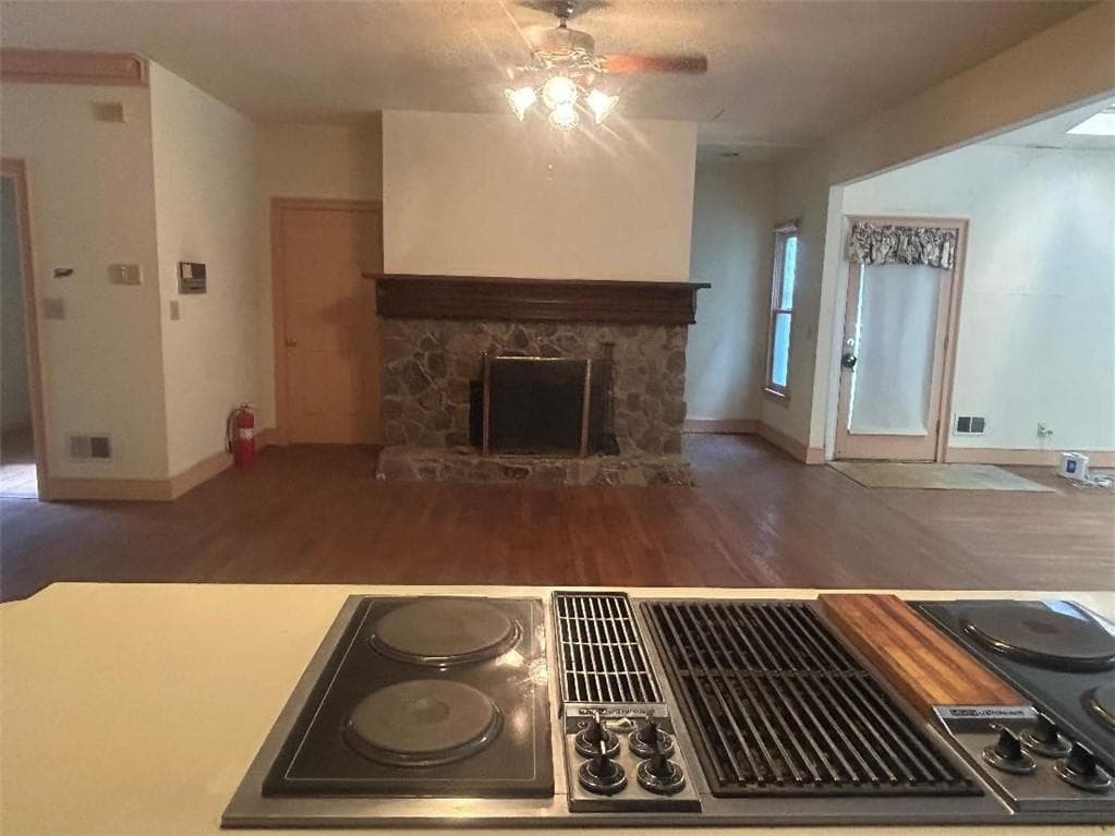 5 bedroom, 5 bathroom, 6,000 sq ft single family residence for sale at 3719 Fairburn Road, South Fulton, GA 30331 — photo 6