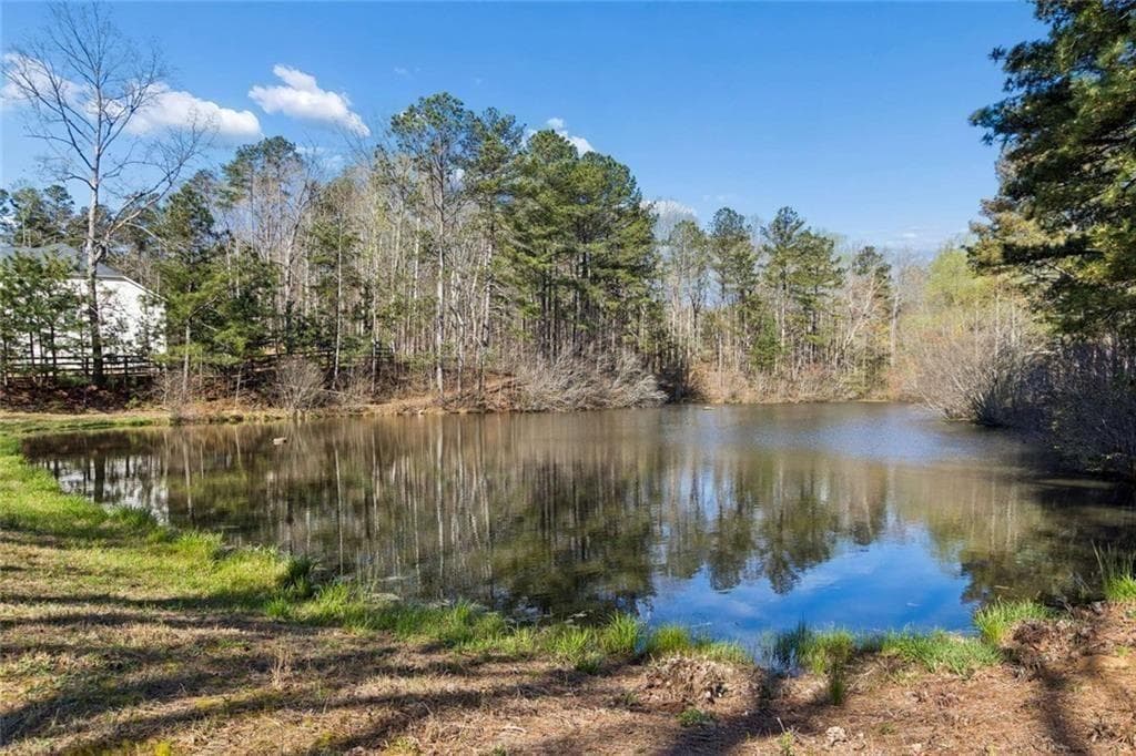 4 bedroom, 4 bathroom, 2,926 sq ft single family residence under contract at 4345 Madison Hall Drive, Cumming, GA 30028 — photo 7