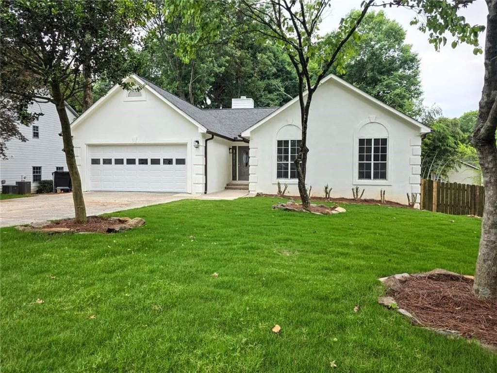 7 bedroom, 3 bathroom, 4,520 sq ft single family residence for sale at 2620 Logan Way, Lawrenceville, GA 30043