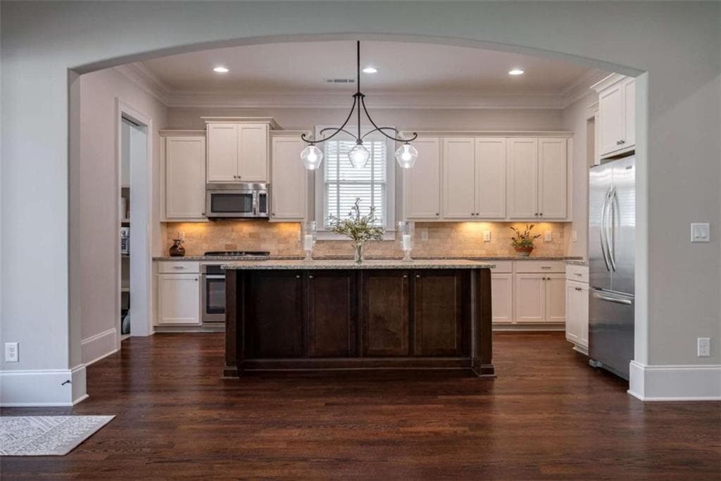 3 bedroom, 4 bathroom, 2,596 sq ft single family residence for sale at 3790 Greenleffe Drive, Statham, GA 30666 — photo 8