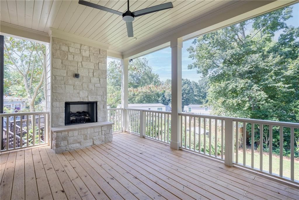 5 bedroom, 5 bathroom, 4,000 sq ft single family residence for sale at 3465 Hildon Circle, Atlanta, GA 30341 — photo 8