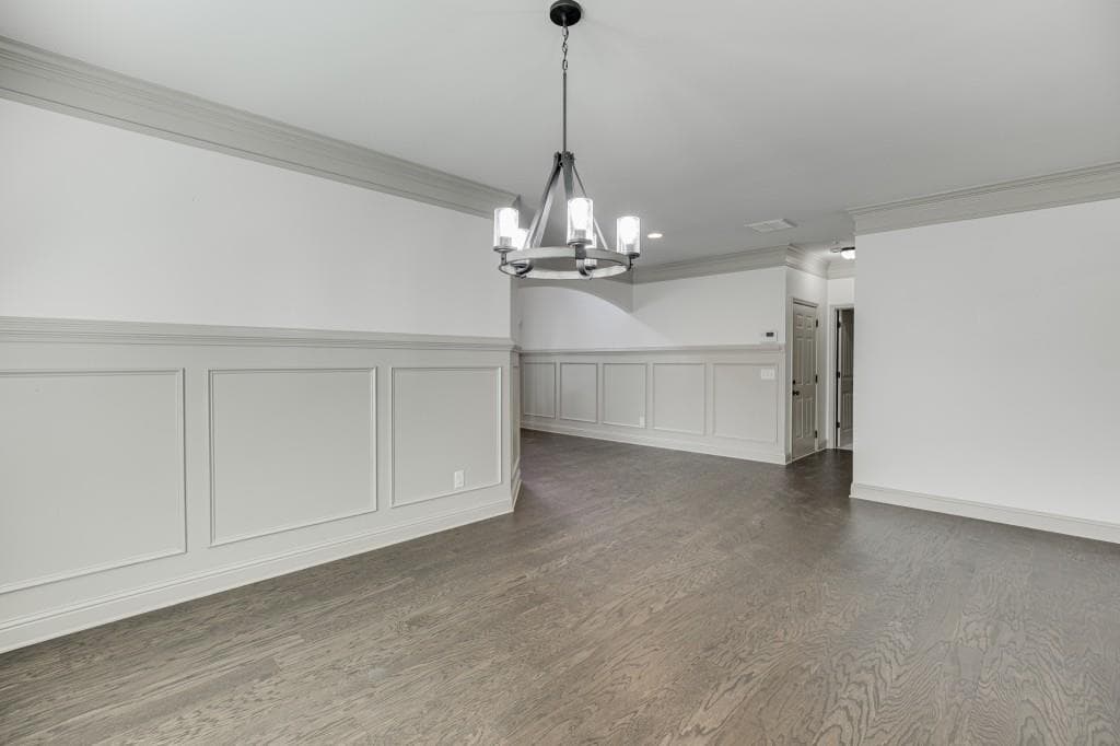 6 bedroom, 5 bathroom, 5,135 sq ft single family residence for sale at 2208 Mayors Way, Buford, GA 30519 — photo 10