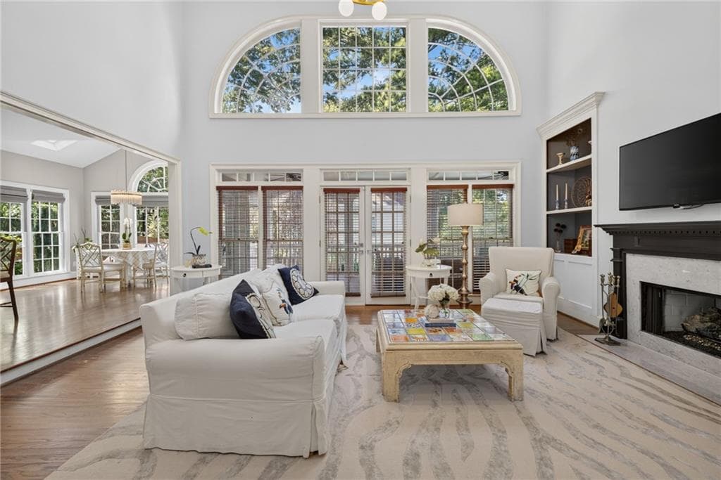 5 bedroom, 5 bathroom, 5,561 sq ft single family residence under contract at 1572 Asheforde Drive, Marietta, GA 30068 — photo 7