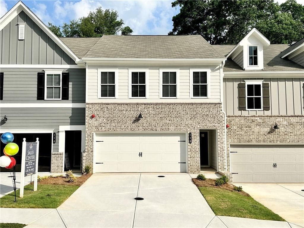 4 bedroom, 3 bathroom, 1,872 sq ft townhouse for rent at 118 Bluffington Way, Marietta, GA 30066 for $2,975 a month — photo 1 of 25