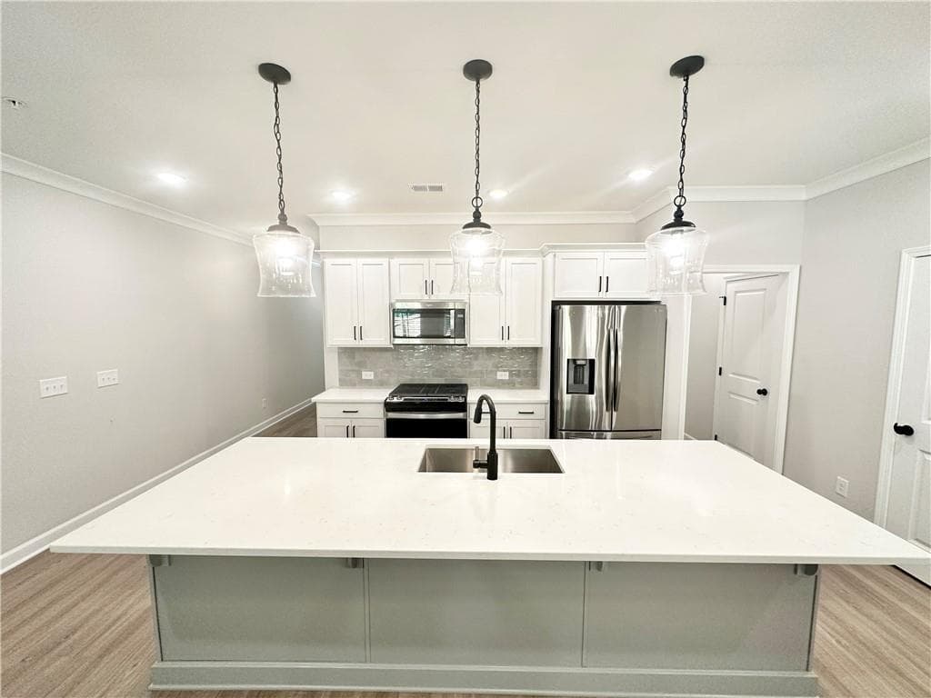 4 bedroom, 3 bathroom, 1,872 sq ft townhouse for rent at 118 Bluffington Way, Marietta, GA 30066 for $2,975 a month — photo 5