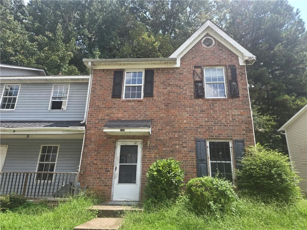 2 bedroom, 3 bathroom townhouse for rent at 7233 Crestside Drive, Austell, GA 30168 for $1,300 a month — photo 1 of 12