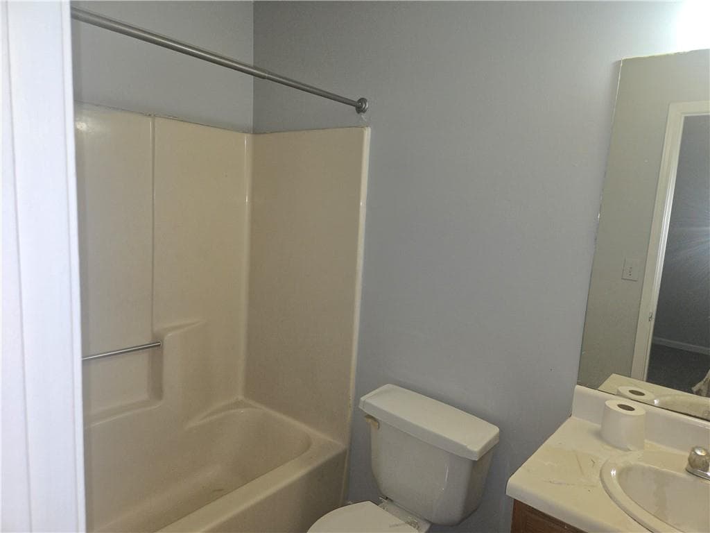 2 bedroom, 3 bathroom townhouse for rent at 7233 Crestside Drive, Austell, GA 30168 for $1,300 a month — photo 10