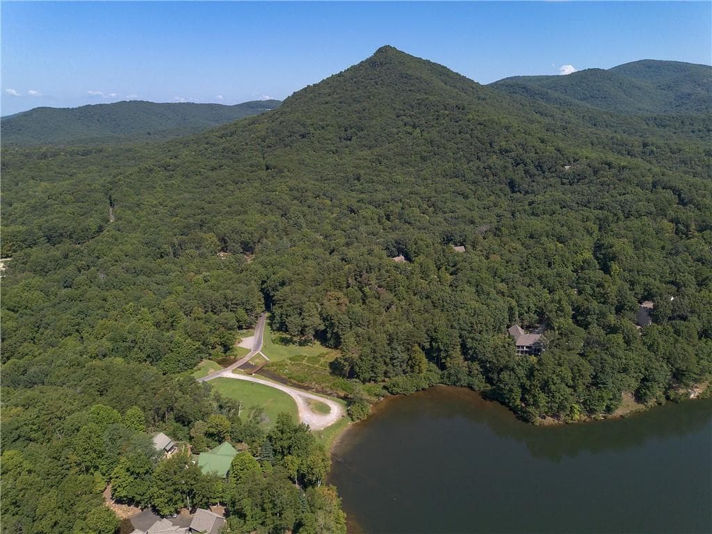 3 bedroom, 2 bathroom, 1,632 sq ft single family residence for sale at 149 Long Swamp Drive, Jasper, GA 30143 — photo 2