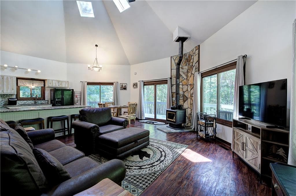 3 bedroom, 2 bathroom, 1,632 sq ft single family residence for sale at 149 Long Swamp Drive, Jasper, GA 30143 — photo 5